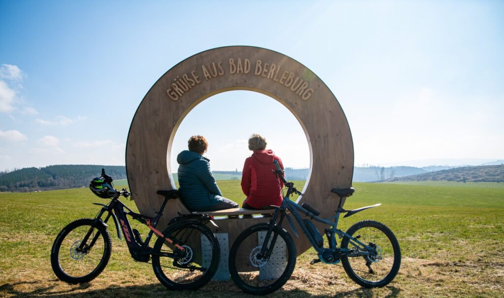 Rad­weg Holzmacherin_Copyright BLB_Tourismus GmbH_Yannik Lückel