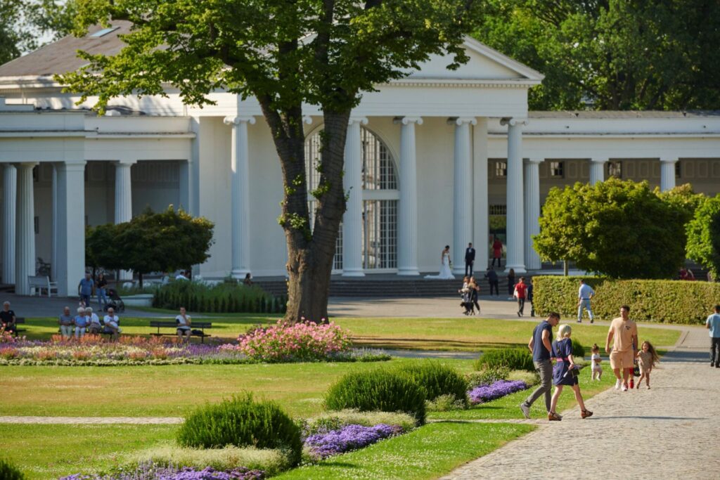 Wan­del­hal­le im Kur­park Bad Oeynhausen